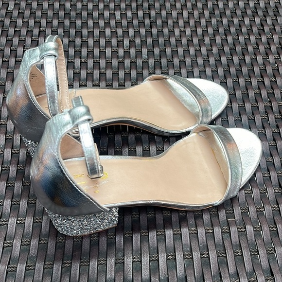 Mix No. 6 CYM Silver Metallic Faux Leather Sandals Block glitter Heels Women 7.5 - Picture 7 of 13